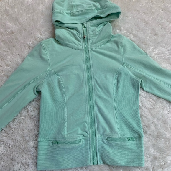 Lululemon Throw Me Over Hoodie In Fresh Teal. - Picture 2 of 10